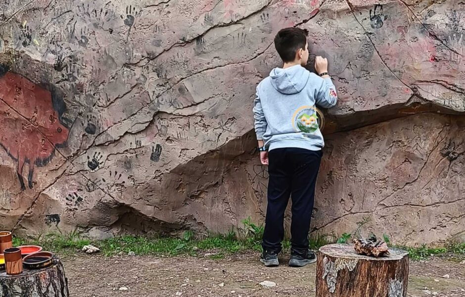 Parque de la prehistoria de posadas en cordoba